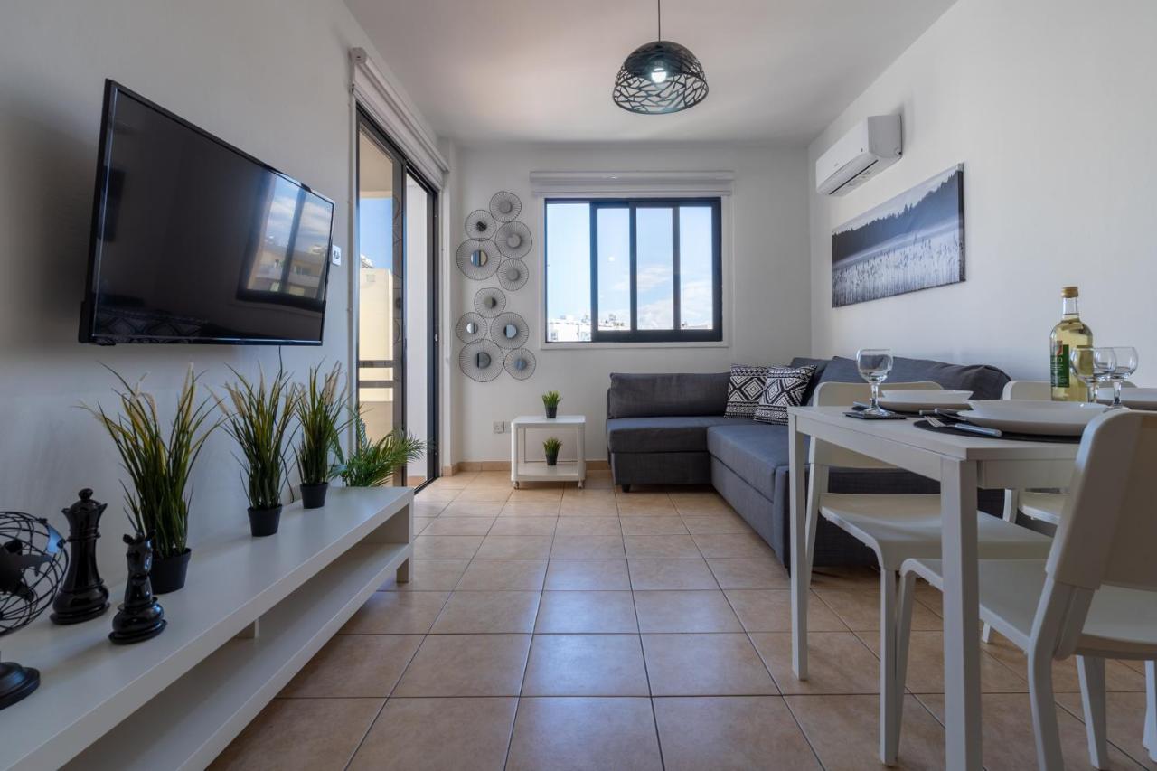Polyn 1- Bedroom Apartment In Larnaca Lárnaca Exterior foto
