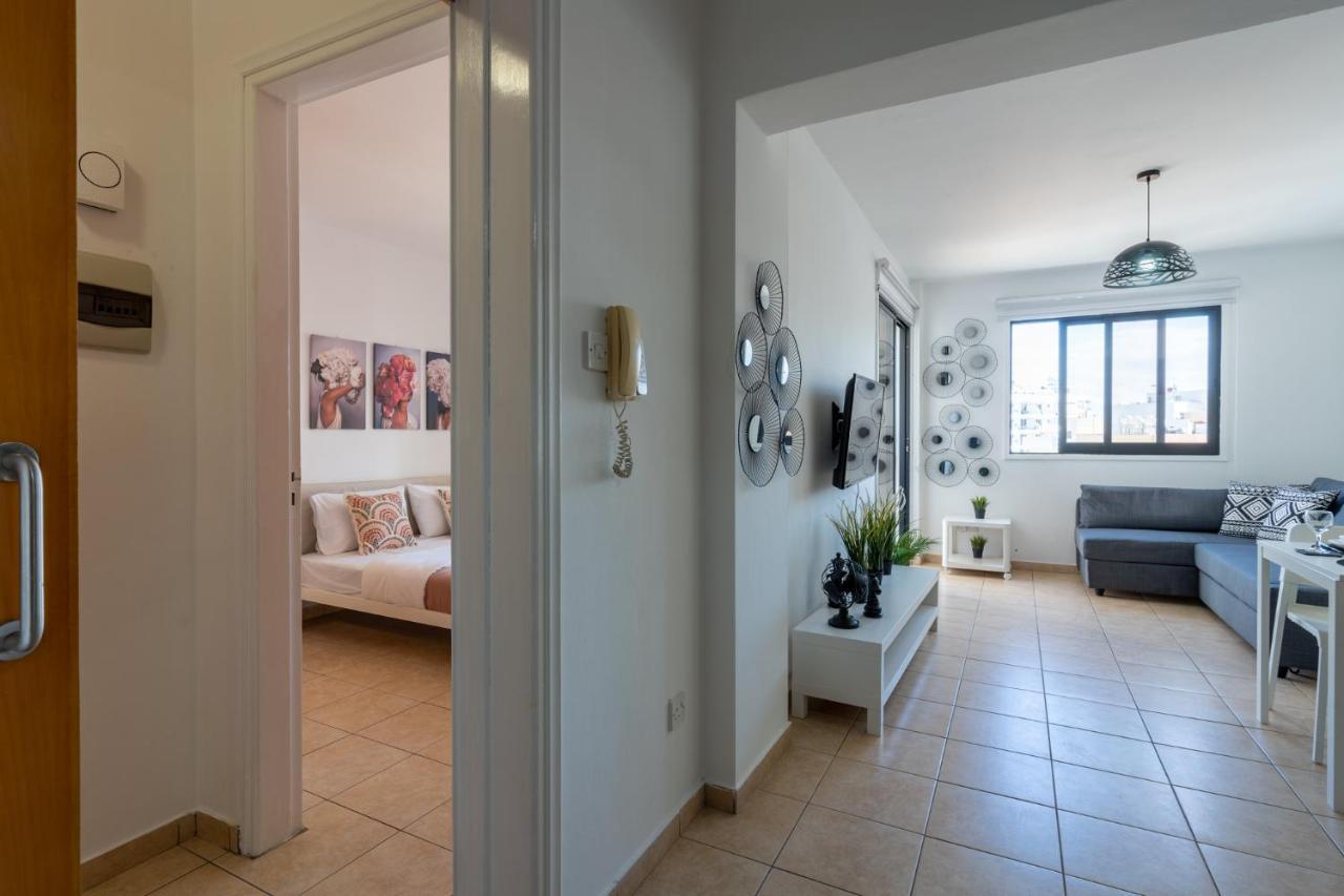 Polyn 1- Bedroom Apartment In Larnaca Lárnaca Exterior foto
