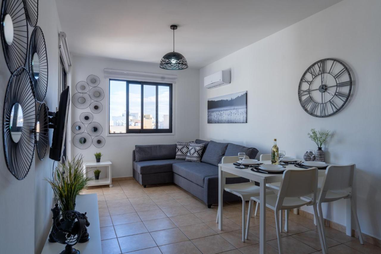 Polyn 1- Bedroom Apartment In Larnaca Lárnaca Exterior foto